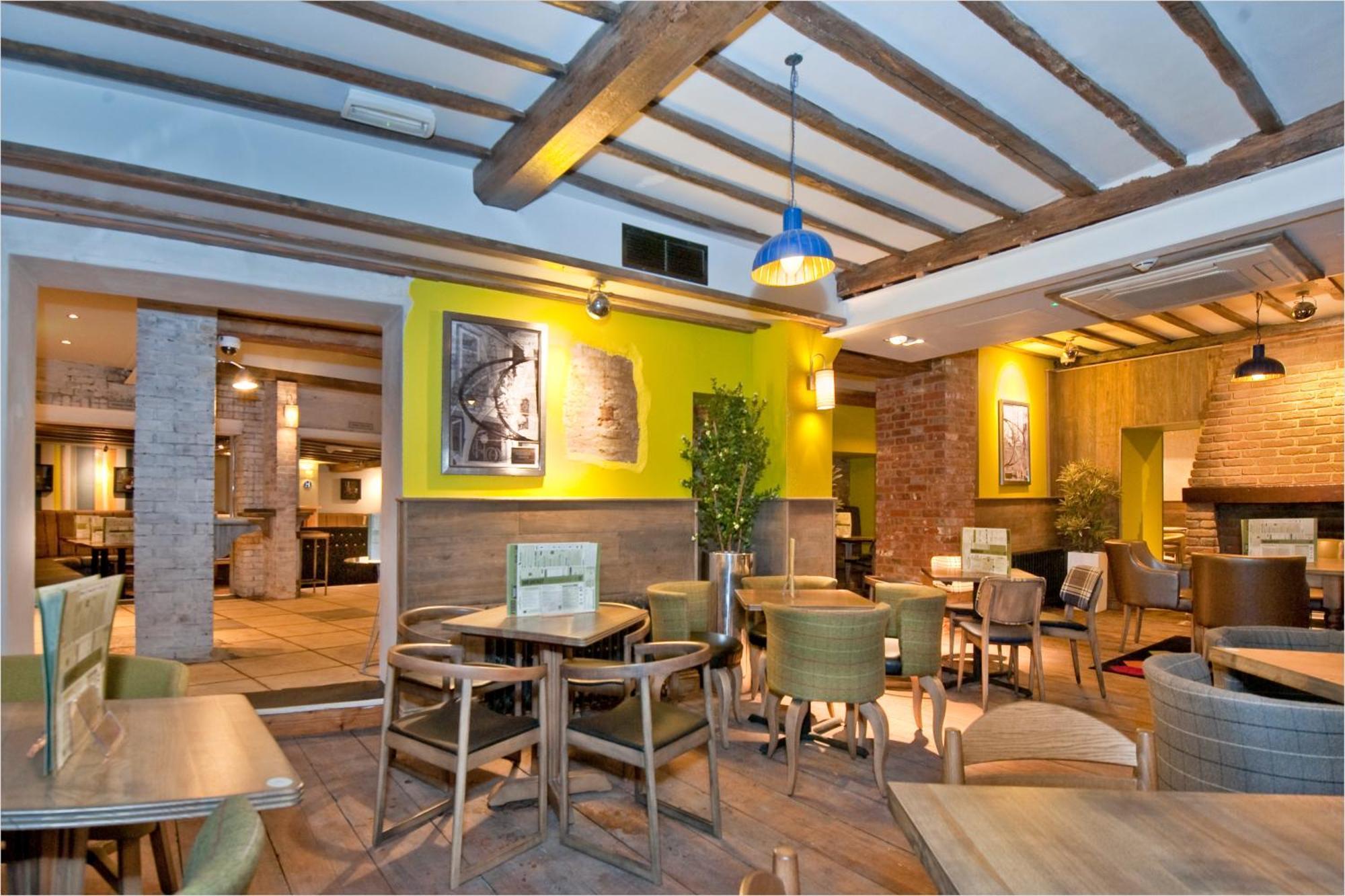 The King'S Head Hotel Wetherspoon เบกเคิลส์ ภายนอก รูปภาพ
