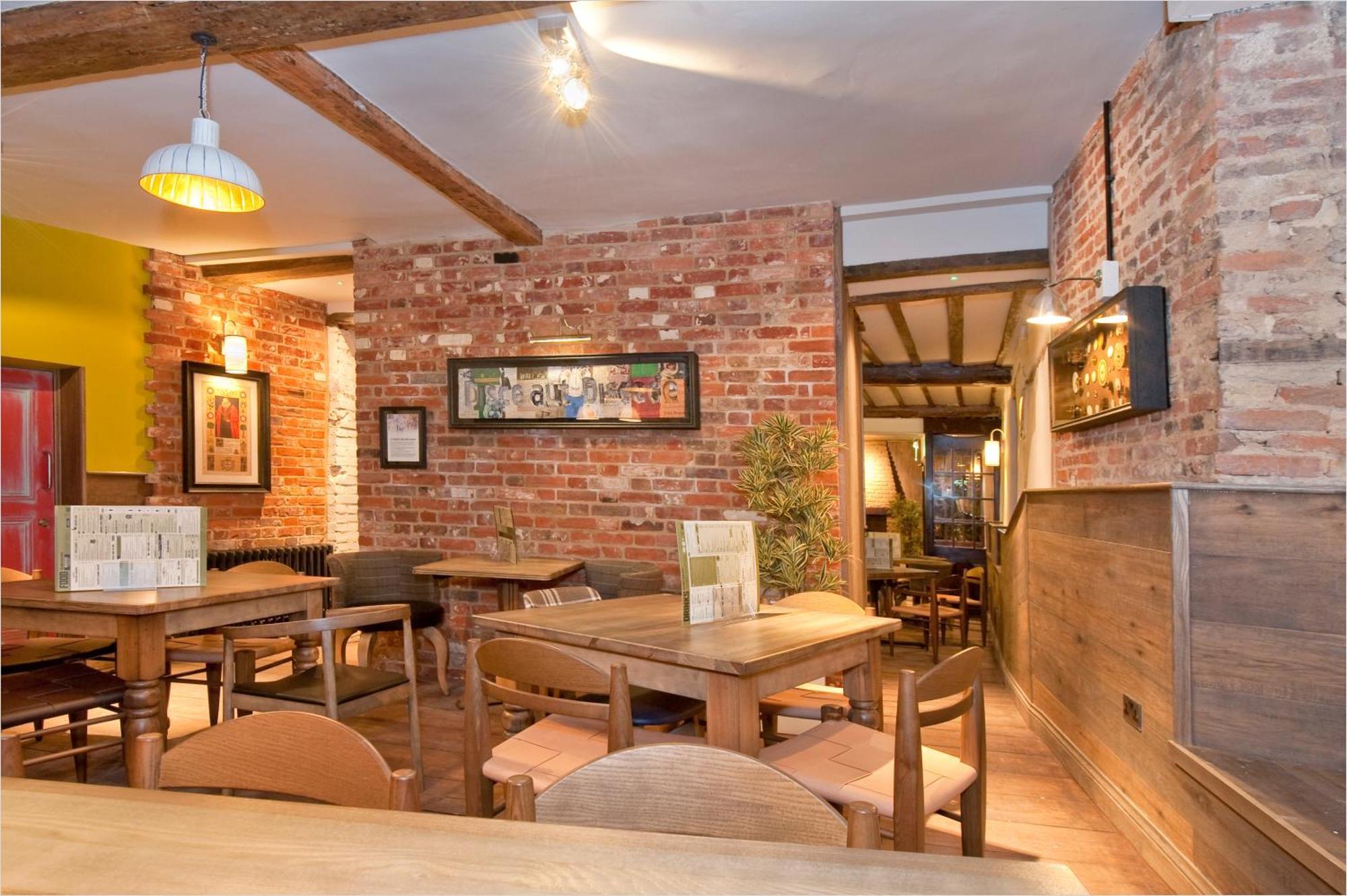 The King'S Head Hotel Wetherspoon เบกเคิลส์ ภายนอก รูปภาพ
