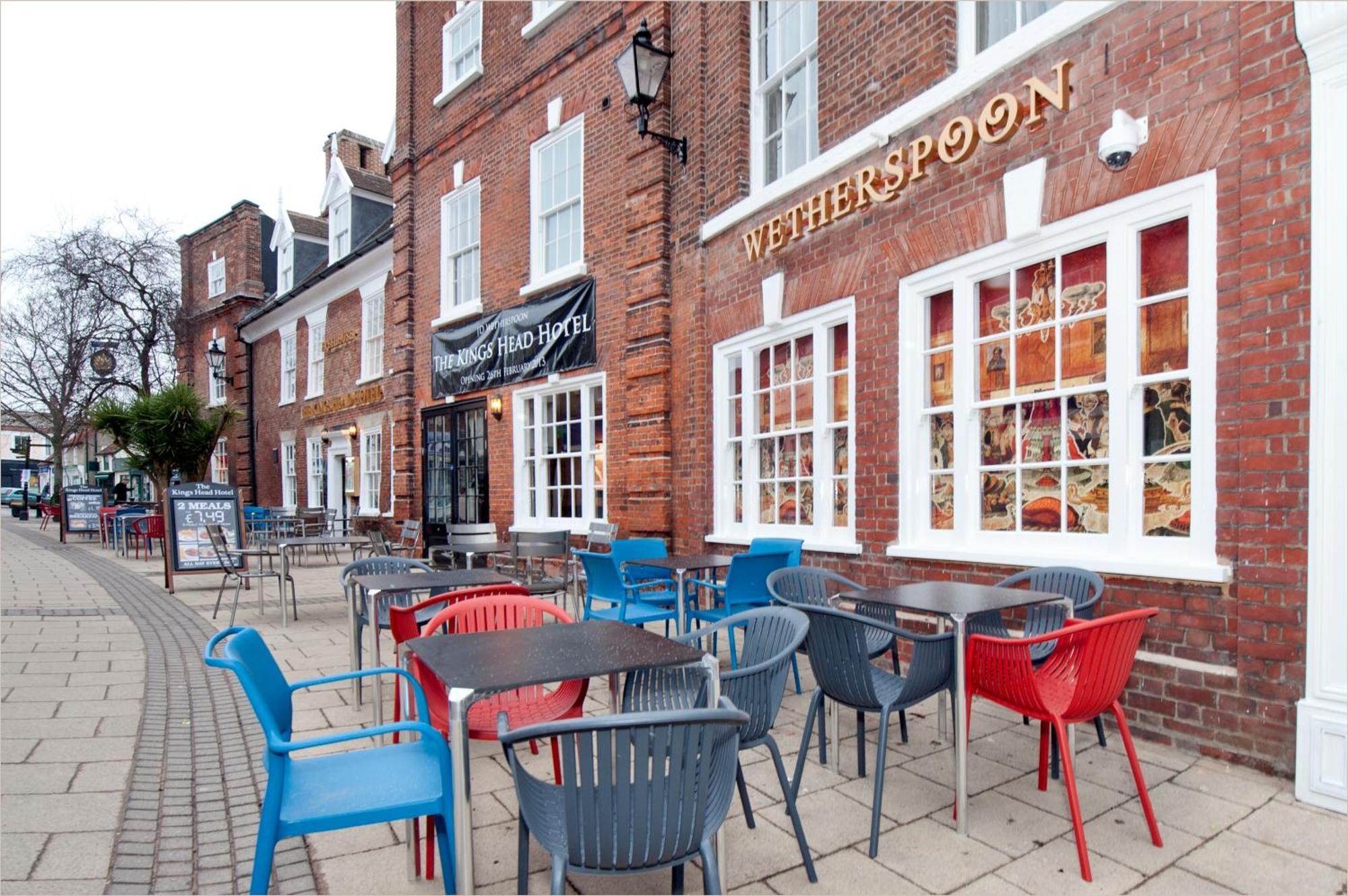 The King'S Head Hotel Wetherspoon เบกเคิลส์ ภายนอก รูปภาพ
