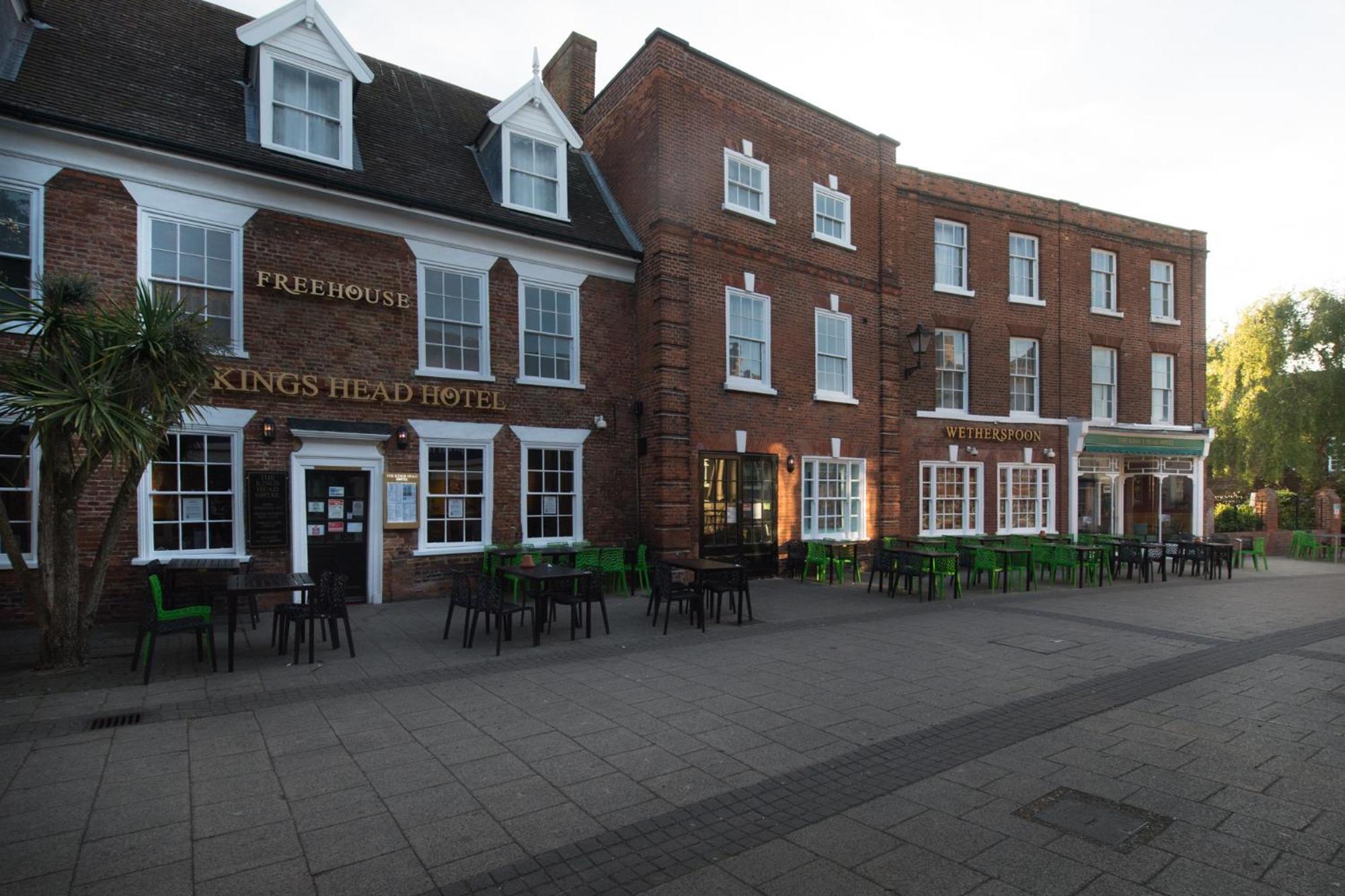 The King'S Head Hotel Wetherspoon เบกเคิลส์ ภายนอก รูปภาพ